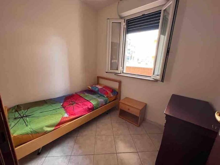 Appartamento Tranquillo Con Patio E Piscina La Caduta Екстериор снимка