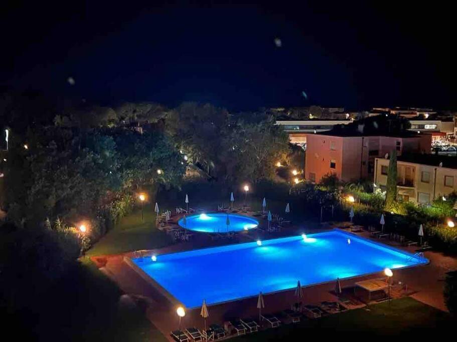 Appartamento Tranquillo Con Patio E Piscina La Caduta Екстериор снимка