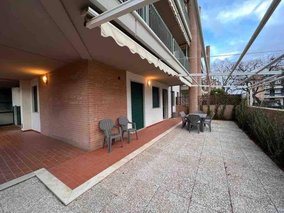 Appartamento Tranquillo Con Patio E Piscina La Caduta Екстериор снимка